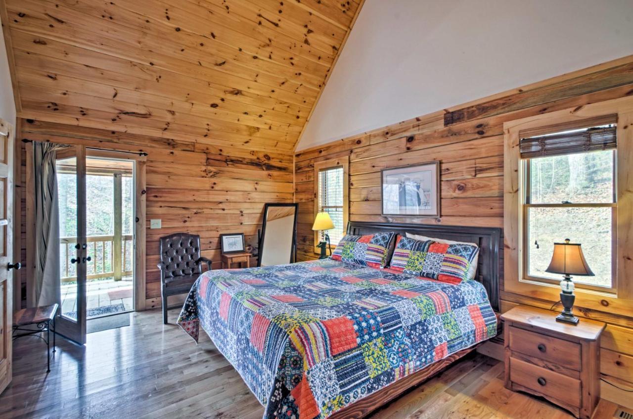 Bryson City Vacation Rental With Hot Tub And Fire Pit! Exterior photo