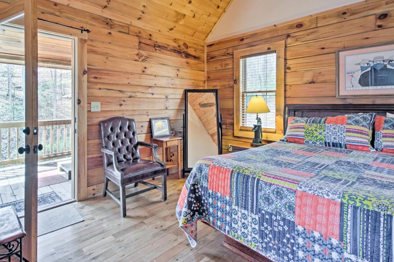 Bryson City Vacation Rental With Hot Tub And Fire Pit! Exterior photo